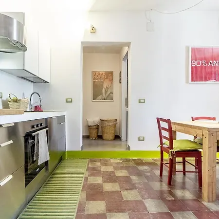 Nuras - Il Balcone Sui Tetti *